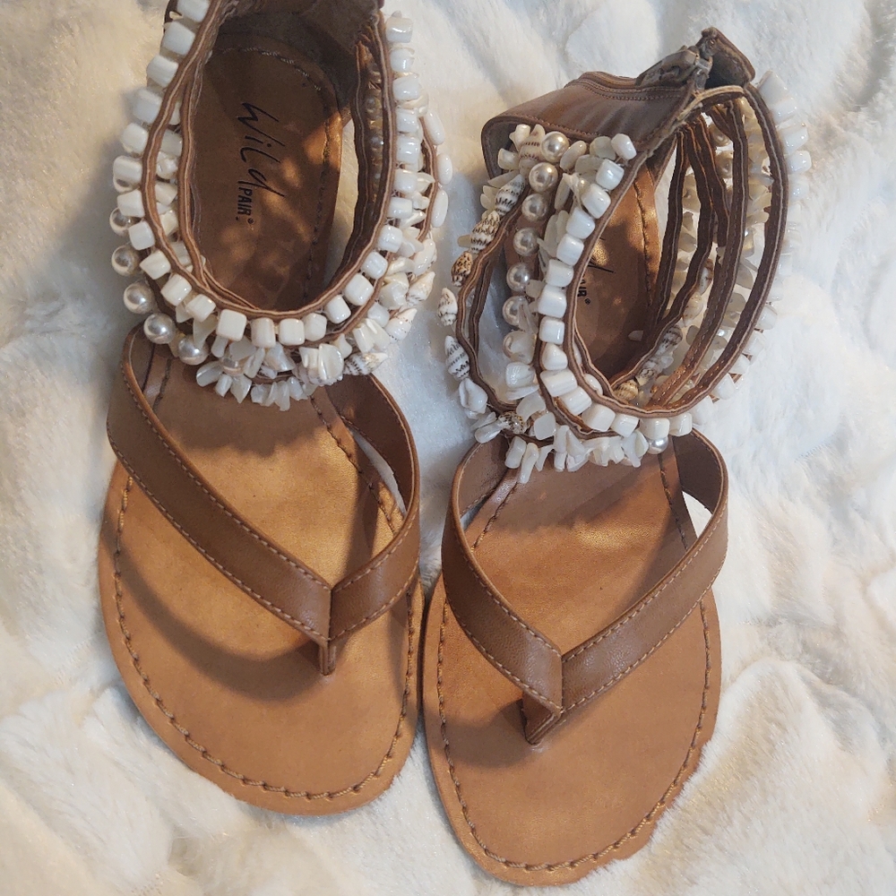 Wild Pair shell sandals